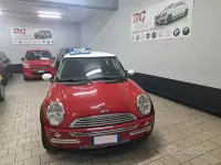 Usata Mini Cooper 116 CV (85 kW) 2002 Rosso Utilitaria