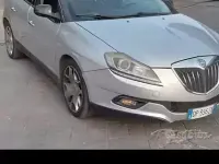 Usata Lancia Delta 150 CV (110 kW) 2008 Grigio Utilitaria