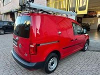 Usata VW Caddy 122 CV (89 kW) 2016 Rosso Monovolume