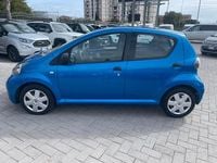 Usata Toyota Aygo 68 CV (50 kW) 2011 Blu Utilitaria