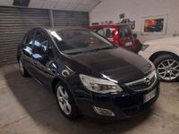 usata Opel Astra GTC 1.7 cdti Cosmo 110cv