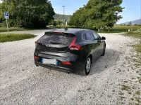 Usata Volvo V40 Momentum 150 CV (110 kW) 2015 Berlina