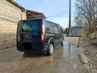 Usata Ford Tourneo 125 CV (91 kW) 2015 Nero Monovolume