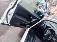 Usata Nissan Qashqai 2015 Bianco SUV