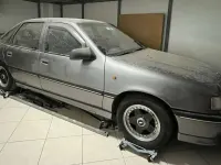 Usata Opel Vectra 75 CV (55 kW) 1990 Grigio Utilitaria