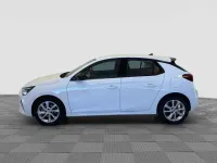 Usata Opel Corsa Elegance 101 CV (74 kW) 2023 Jade white Utilitaria