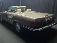 Usata Mercedes 560 265 CV (194 kW) 1988 Marrone Cabrio