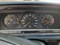 Usata Mercedes 190 109 CV (80 kW) 1990 Bianco Berlina