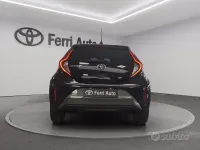 Usata Toyota Aygo X Trend 72 CV (52 kW) 2022 Verde SUV