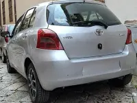 Usata Toyota Yaris 90 CV (66 kW) 2008 Grigio Utilitaria