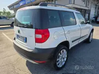 Usata Skoda Yeti Elegance 140 CV (102 kW) 2012 Bianco SUV