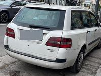 Usata Fiat Stilo 100 CV (73 kW) 2005 Bianco Station wagon