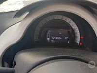 Usata Renault Twingo 60 kW (82 CV) 2021 Verde Utilitaria