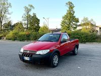 Usata Fiat Strada 84 CV (61 kW) 2008 Rosso Pick-up
