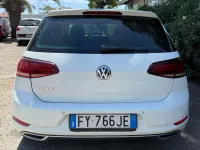 Usata VW Golf VII Highline 116 CV (85 kW) 2019 Bianco Berlina