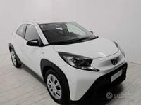 Usata Toyota Aygo X Lounge 72 CV (52 kW) 2023 Bianco SUV