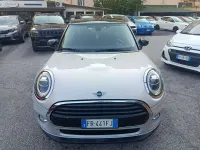 Usata Mini Cooper D Business 116 CV (85 kW) 2018 Bianco Utilitaria