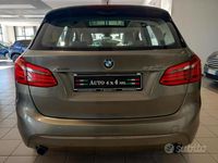 Usata BMW 220 Luxury Line 190 CV (139 kW) 2016 Blu Station wagon