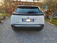 Usata Peugeot 2008 Active 100 CV (73 kW) 2021 Bianco SUV