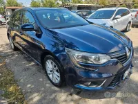 Usata Renault Mégane IV Intens 110 CV (80 kW) 2019 Bluazzurro Berlina