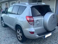 Usata Toyota RAV4 Luxury 150 CV (110 kW) 2010 Argento SUV