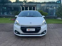 Usata Peugeot 208 Active 82 CV (60 kW) 2018 Bianco Utilitaria