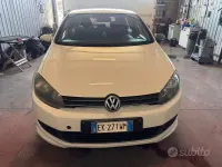 Usata VW Golf VII Highline 105 CV (77 kW) 2012 Bianco Berlina