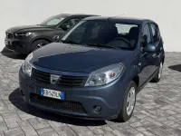 Usata Dacia Sandero Lauréate 75 CV (55 kW) 2012 Blu/azzurro Berlina