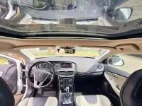 Usata Volvo V40 CC 150 CV (110 kW) 2017 Bianco Station wagon