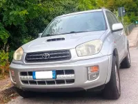 Usata Toyota RAV4 116 CV (85 kW) 2002 Grigio SUV