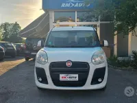 Usata Fiat Doblò Emotion 105 CV (77 kW) 2013 Bianco Monovolume