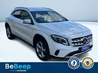 Usata Mercedes GLA200 156 CV (114 kW) 2019 Bianco pastello SUV