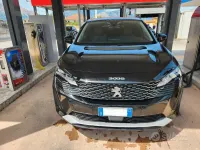 Usata Peugeot 3008 131 CV (96 kW) 2022 Nero SUV