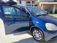 usata Toyota Yaris 1.0i 16V cat 5 porte