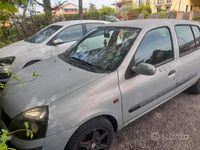 Usata Renault Clio II 2002 Utilitaria