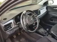 Usata Kia Rio 84 CV (61 kW) 2019 Grigio Berlina