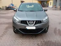 Usata Nissan Qashqai Tekna 110 CV (80 kW) 2013 Grigio scuro SUV