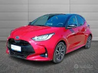 Usata Toyota Yaris Hybrid Style 92 CV (67 kW) 2023 Rosso SUV