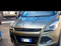 Occasion Ford Kuga 140 ch (102 kW) 2013 Vert SUV