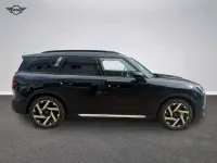 Usata Mini Countryman Favoured 225 kW (306 CV) 2026 Nero SUV