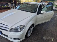 Usata Mercedes C220 170 CV (125 kW) 2013 Bianco Coupé
