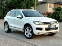 Usata VW Touareg Executive 240 CV (176 kW) 2011 Bianco SUV