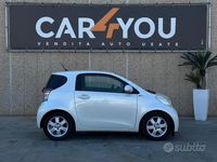 Begagnad Toyota iQ 68 HK (50 kW) 2009 Vit Halvkombi
