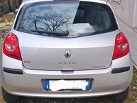 Usata Renault Clio III 65 CV (47 kW) 2006 Grigio Berlina