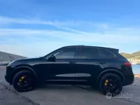 Usata Porsche Cayenne 245 CV (180 kW) 2011 Nero SUV