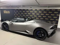 Usata Lamborghini Huracán 639 CV (469 kW) 2024 Grigio Cabrio