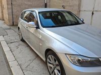 Usata BMW 318 2011 Grigio Station wagon