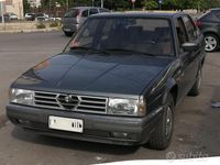 Usata Alfa Romeo 90 132 CV (97 kW) 1986 Grigio Berlina