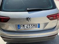 Usata VW Tiguan Business 150 CV (110 kW) 2018 Grigio SUV