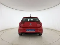 Usata VW Polo Life 80 CV (58 kW) 2023 Kings red metallizzato Utilitaria
